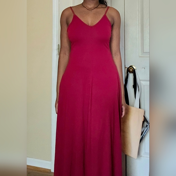 Maxi Cami Dress with Pockets - Picture 4 of 7